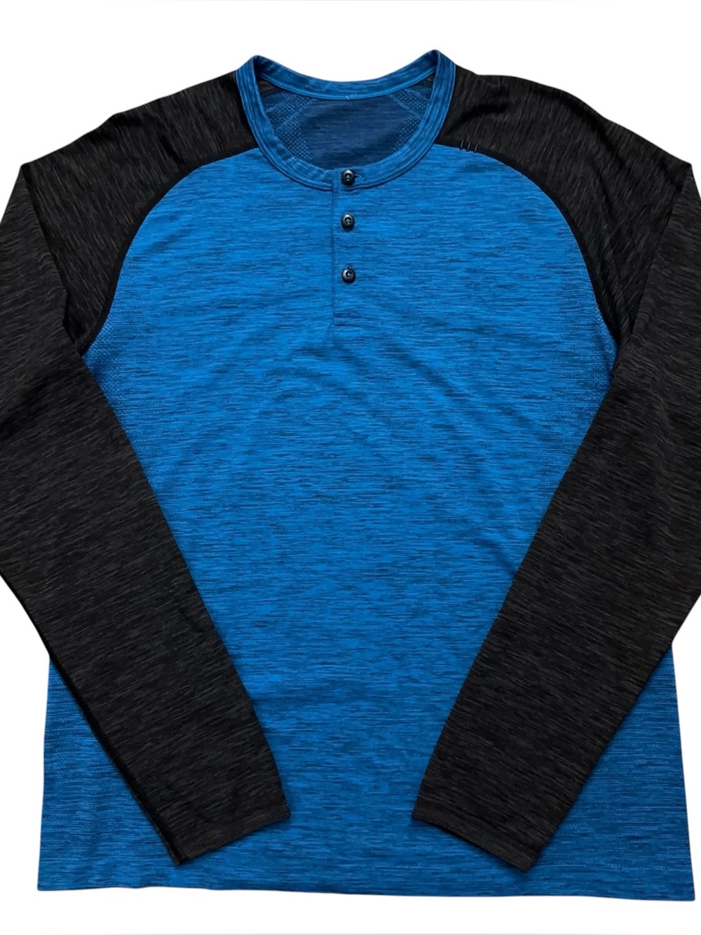 Lululemon Metal Vent Tech Henley Shirt Mens Size L Long Sleeve Performance Blue